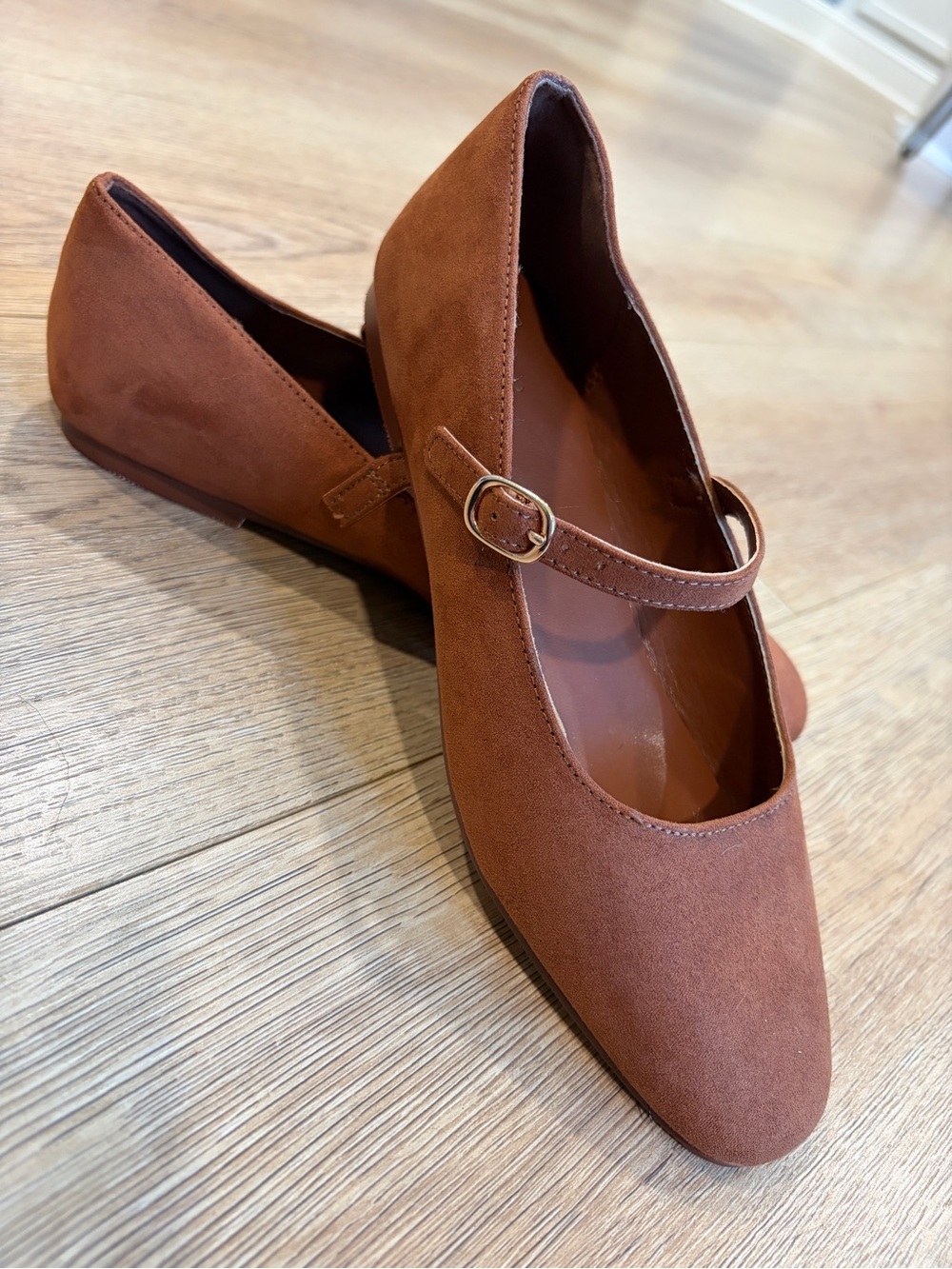 GAP Women's Rust Brown Mary Jane Flats